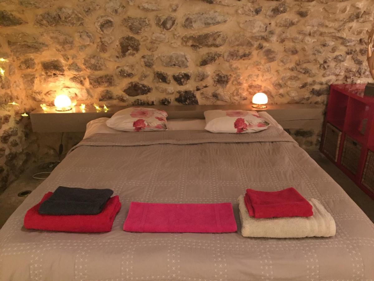 Babayaga Bed and Breakfast Moustiers-Sainte-Marie Exteriör bild